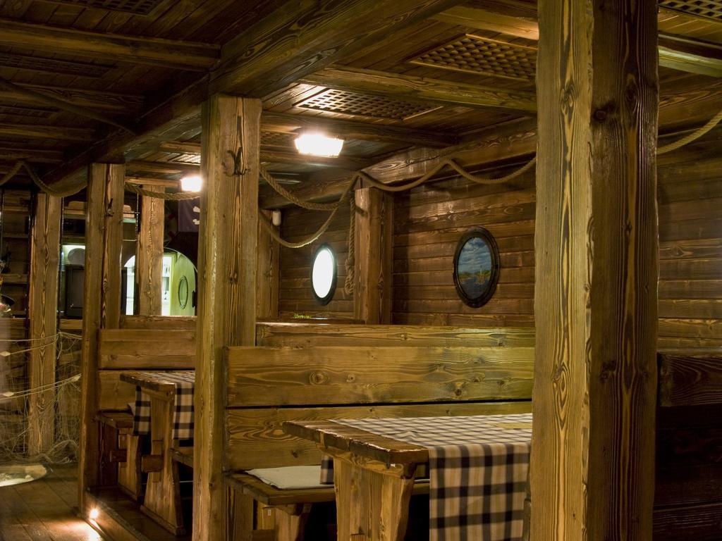 Hotel Kormoran Šamorín Eksteriør bilde