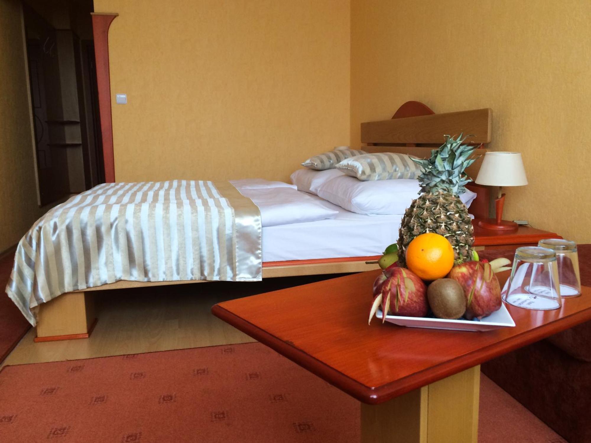 Hotel Kormoran Šamorín Eksteriør bilde